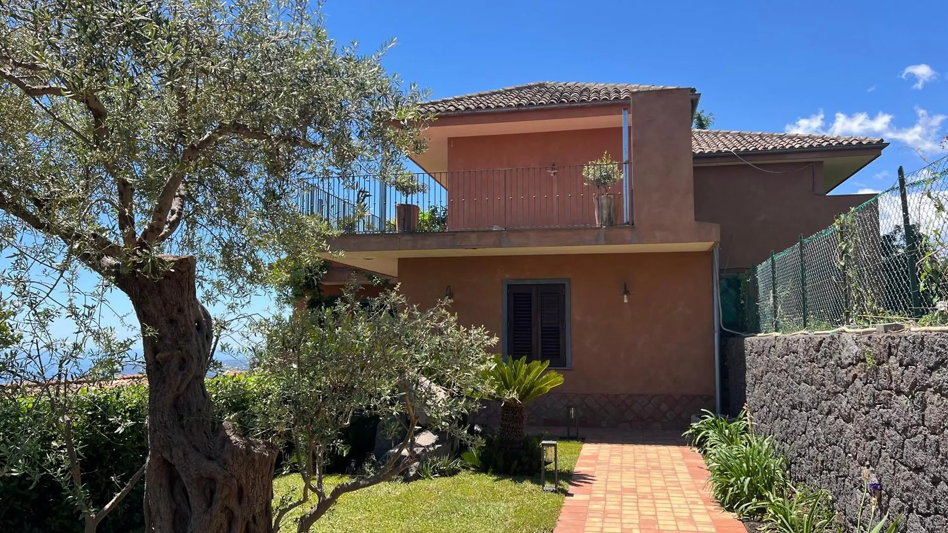 Сasa de vacaciones Villa La Dimora Degli Ulivi SantʼAlfio Italia